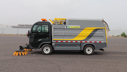 多功能樹葉收集車BY-T50創(chuàng)新設備