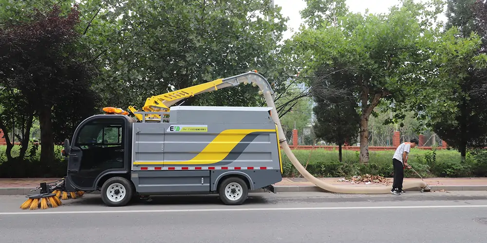 樹葉收集車 多功能樹葉收集車吸樹葉的機器 新型樹葉收集車 樹葉收集車 多功能樹葉收集車吸樹葉的機器 新型樹葉收集車