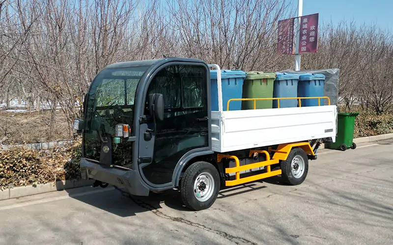 八桶式垃圾清運車BY-L8