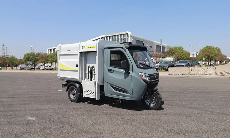 電動(dòng)垃圾車 掛桶垃圾車 三輪垃圾車 小型垃圾車 自卸垃圾車 電動(dòng)垃圾車 掛桶垃圾車 三輪垃圾車 小型垃圾車 自卸垃圾車