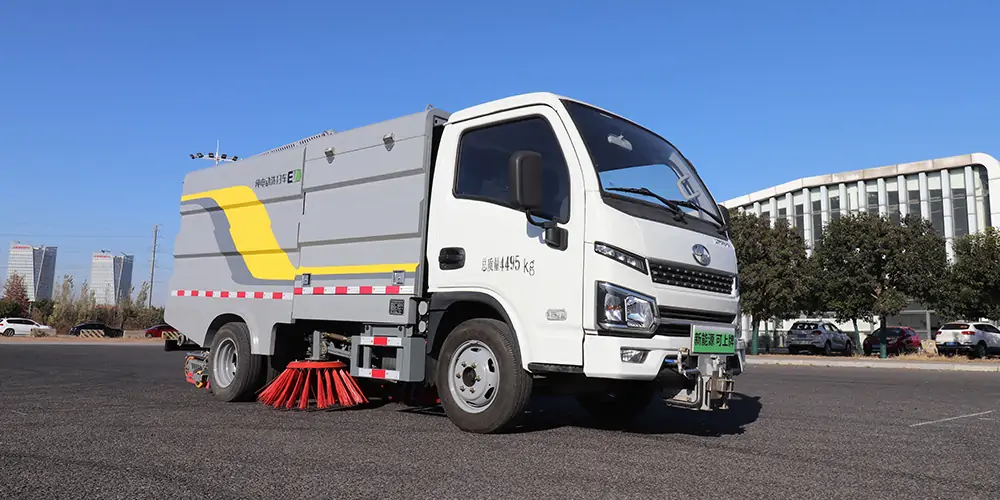 新能源洗掃車,洗掃車,小型洗掃車,純電動洗掃車 新能源洗掃車,洗掃車,小型洗掃車,純電動洗掃車