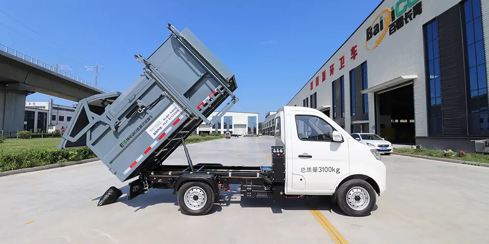 新能源側裝式垃圾車,新能源垃圾車,小型垃圾車,純電動垃圾車 新能源側裝式垃圾車,新能源垃圾車,小型垃圾車,純電動垃圾車