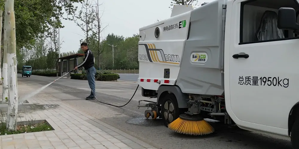 新能源洗掃車_小型洗掃車_洗掃車_純電動洗掃車 新能源洗掃車_小型洗掃車_洗掃車_純電動洗掃車